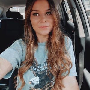 Meet your Posher, Hannah